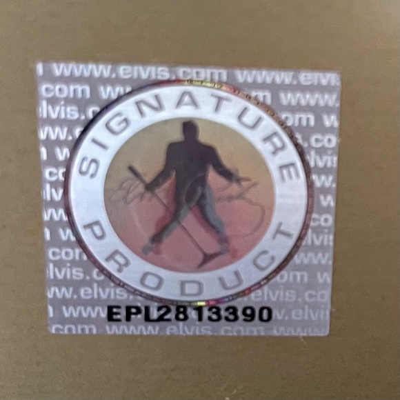 Elvis Presley-The Sun Never Sets on a Legend- Metal Sign- 16"W x 12.5" H - Picture 3 of 3